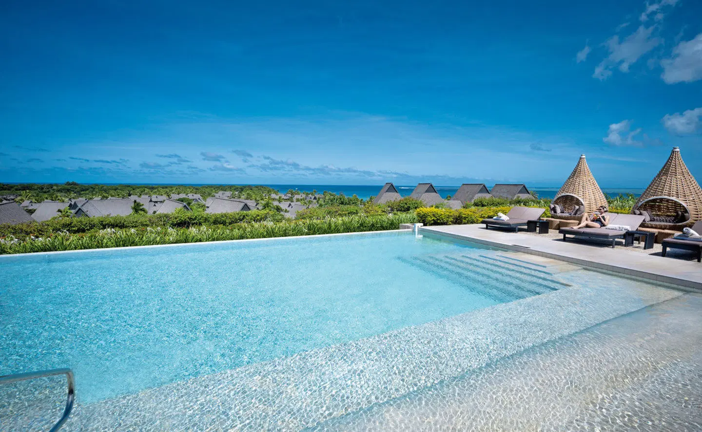InterContinental Fiji Golf Resort & Spa OUTDOOR_POOL