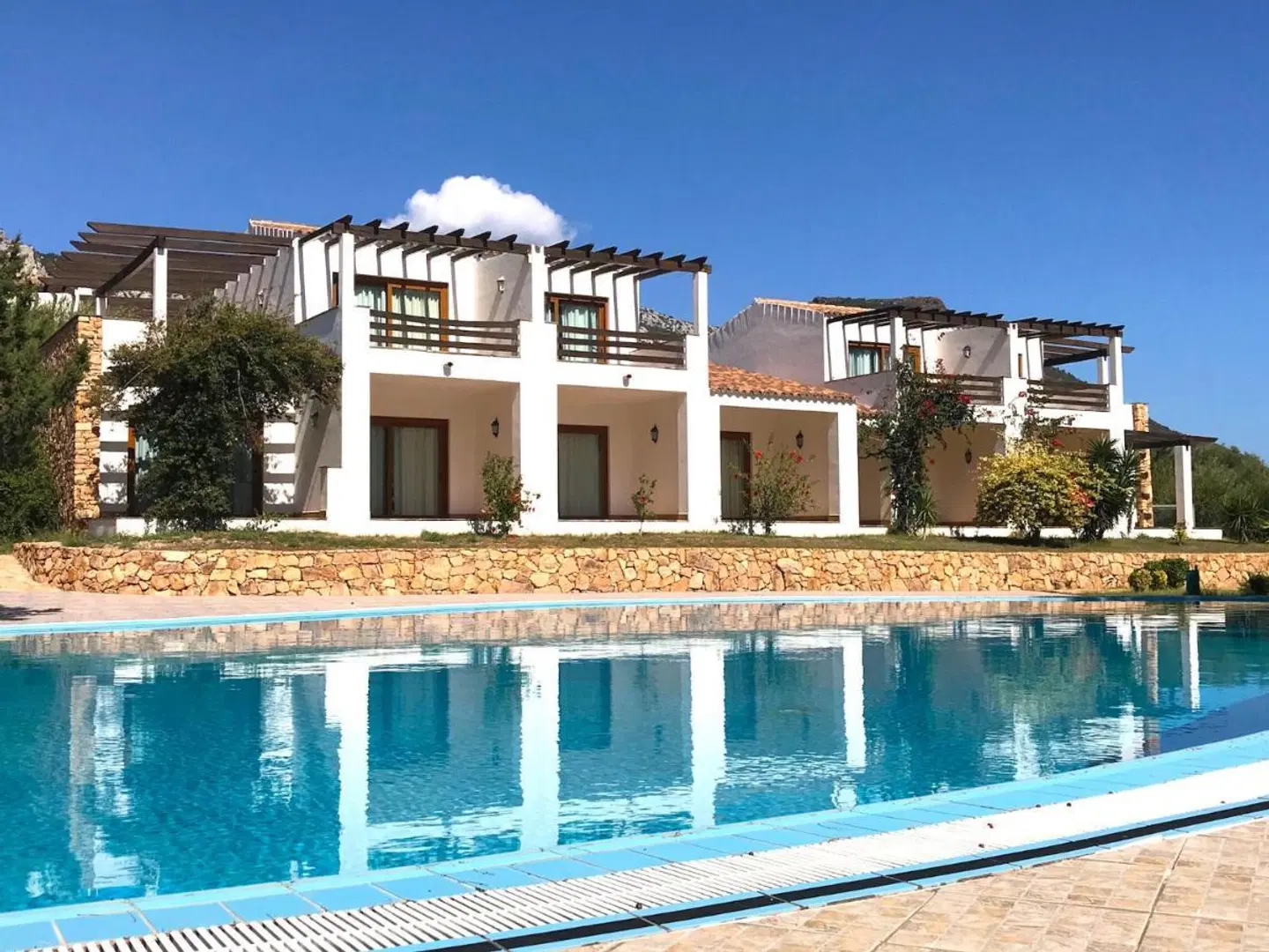 Club Esse Palmasera OUTDOOR_POOL