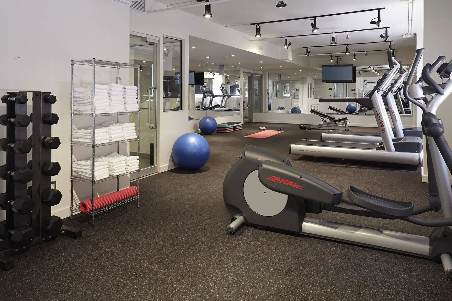 Residence Inn by Marriott Montreal Downtown SPORTS_AND_LEISURE