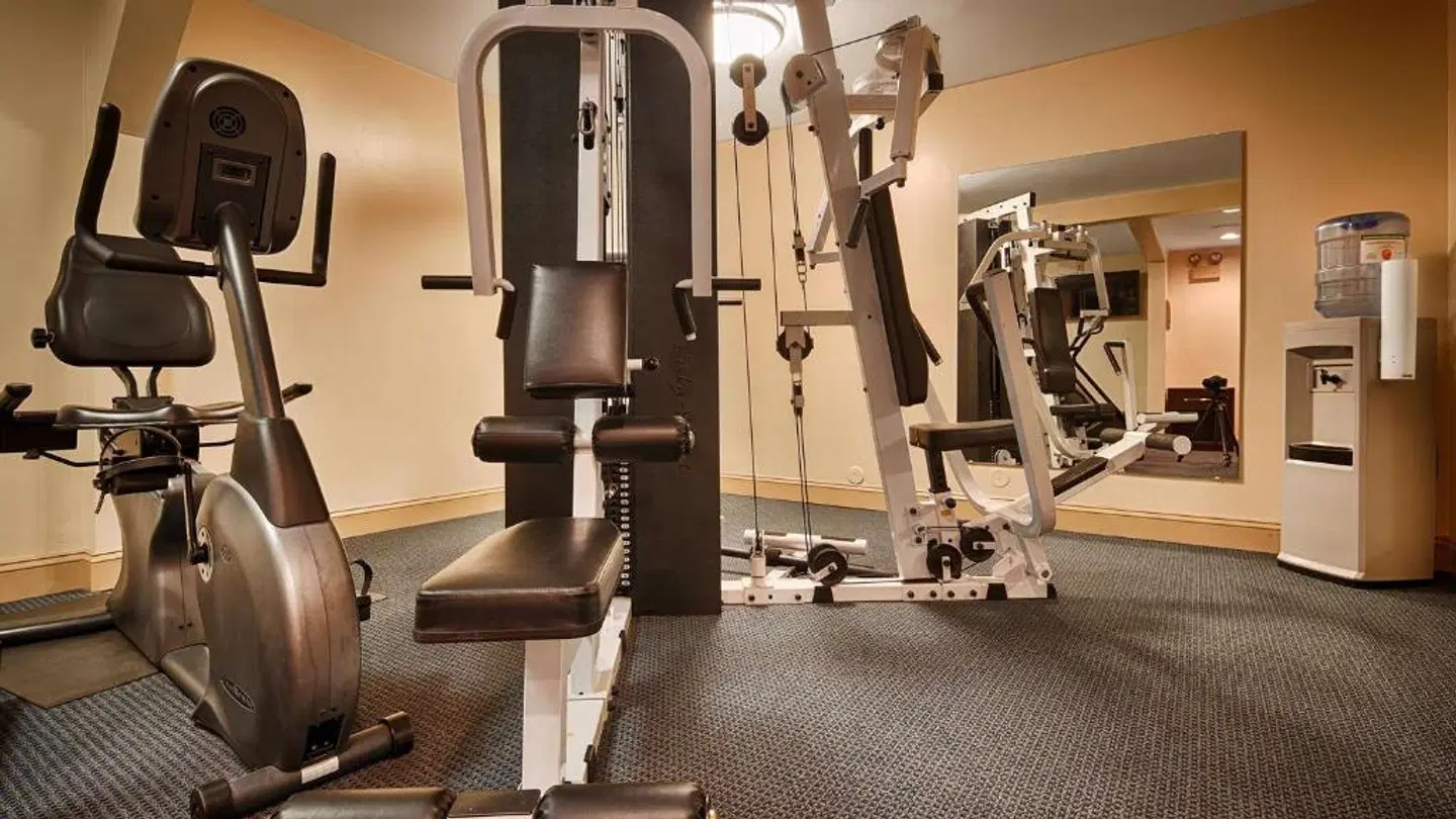 Best Western Plus Coastline Inn SPORTS_AND_LEISURE