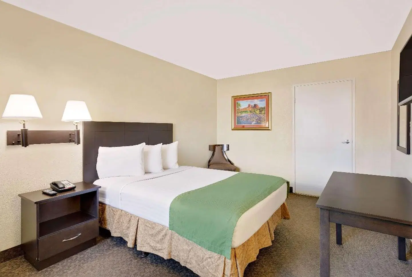 Howard Johnson Tropicana ROOM_EXAMPLE