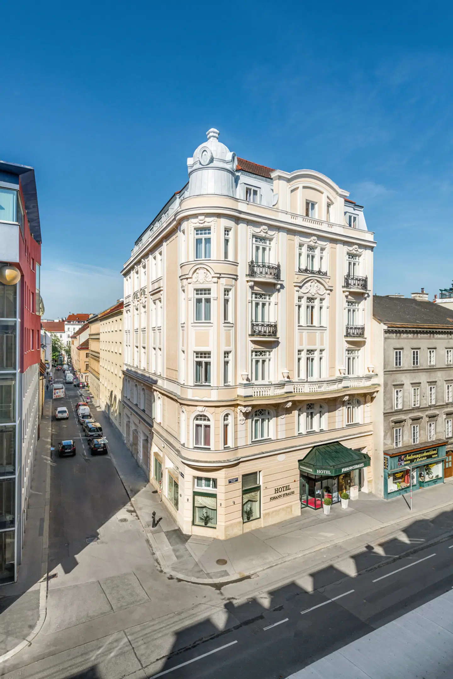 Hotel Johann Strauss EXTERIOR