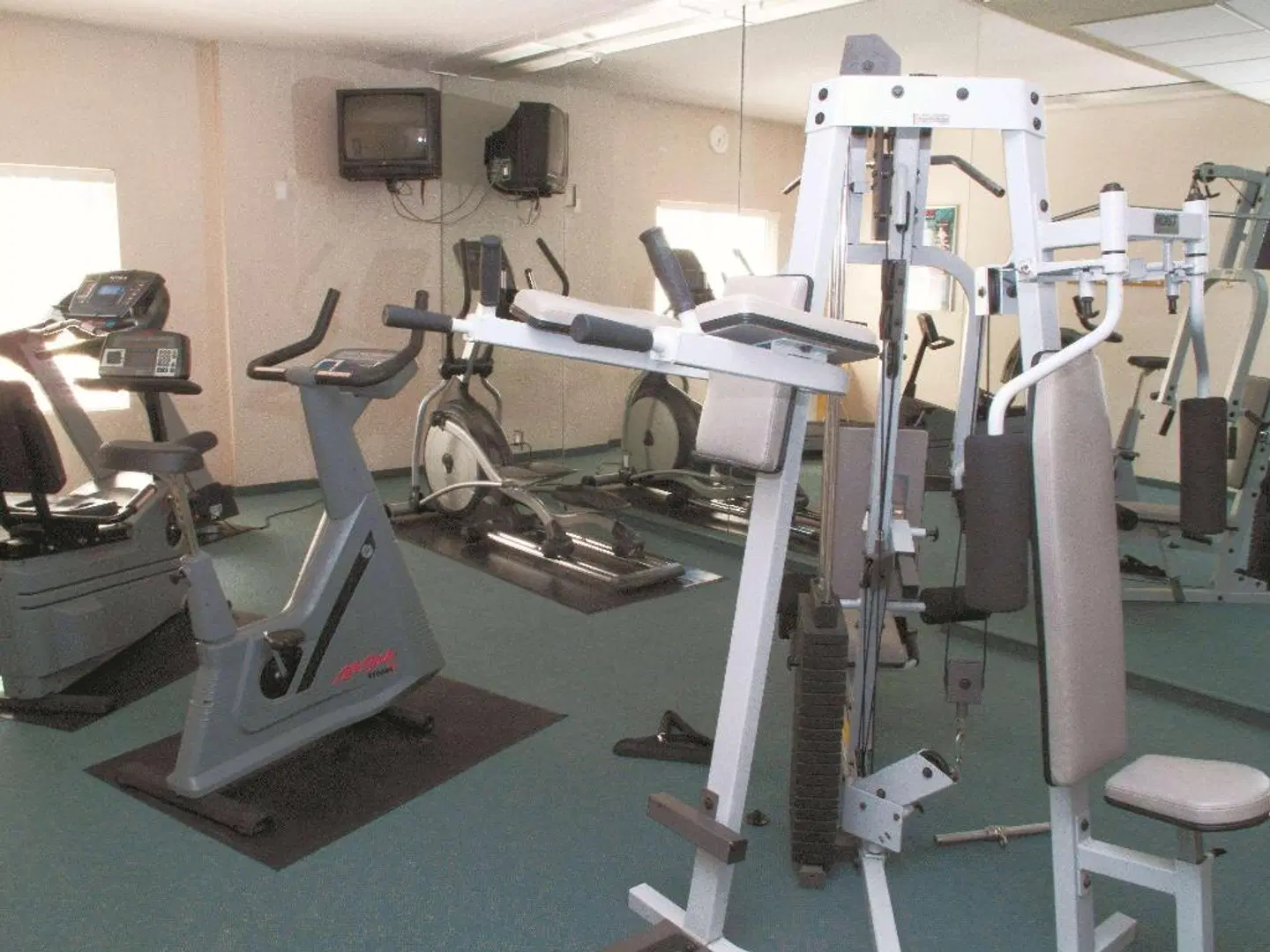 La Quinta Inn & Suites Salt Lake City Airport SPORTS_AND_LEISURE