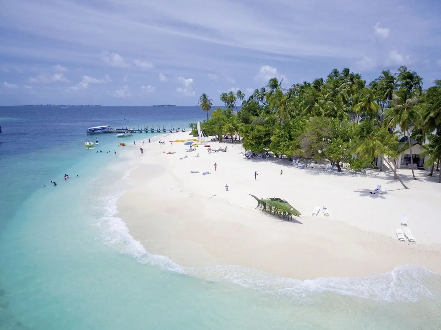 Malahini Kuda Bandos Strand