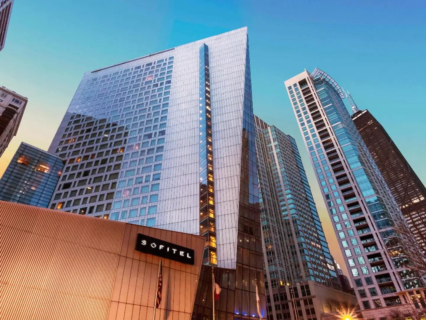Sofitel Chicago Magnificent Mile Hotel EXTERIOR