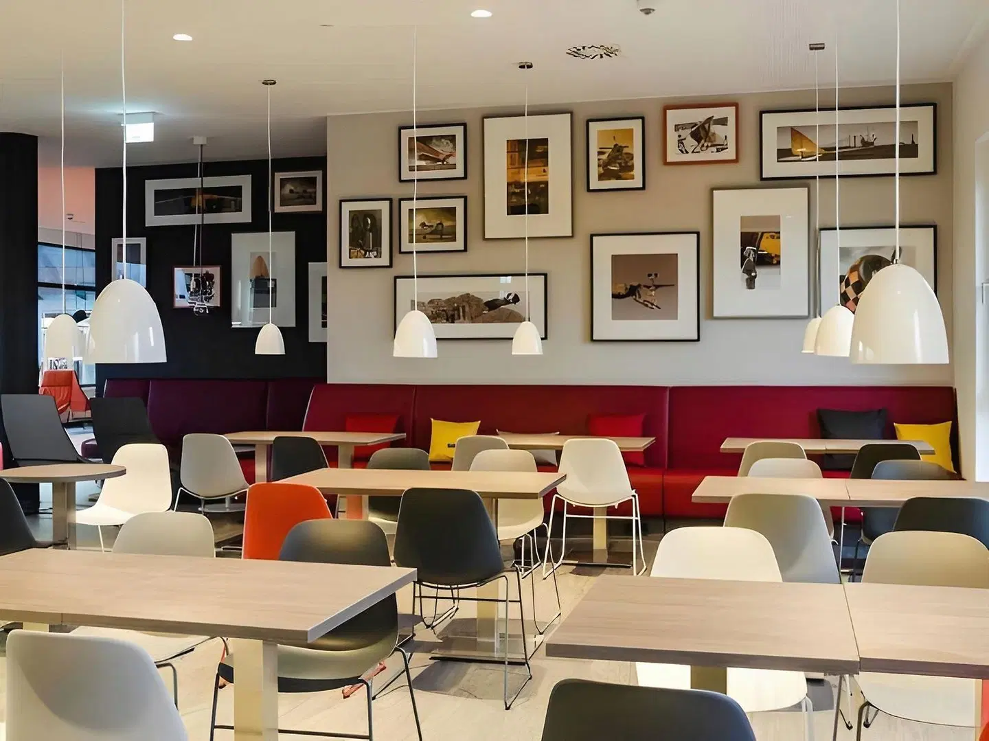 Campanile Berlin Brandenburg Airport Bar