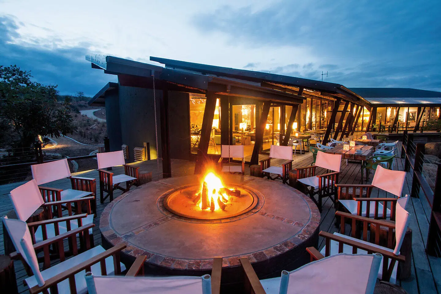 Rhino Ridge Safari Lodge Terrasse