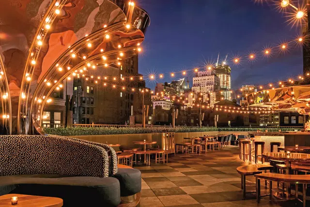 MOXY New York Times Square Terrasse