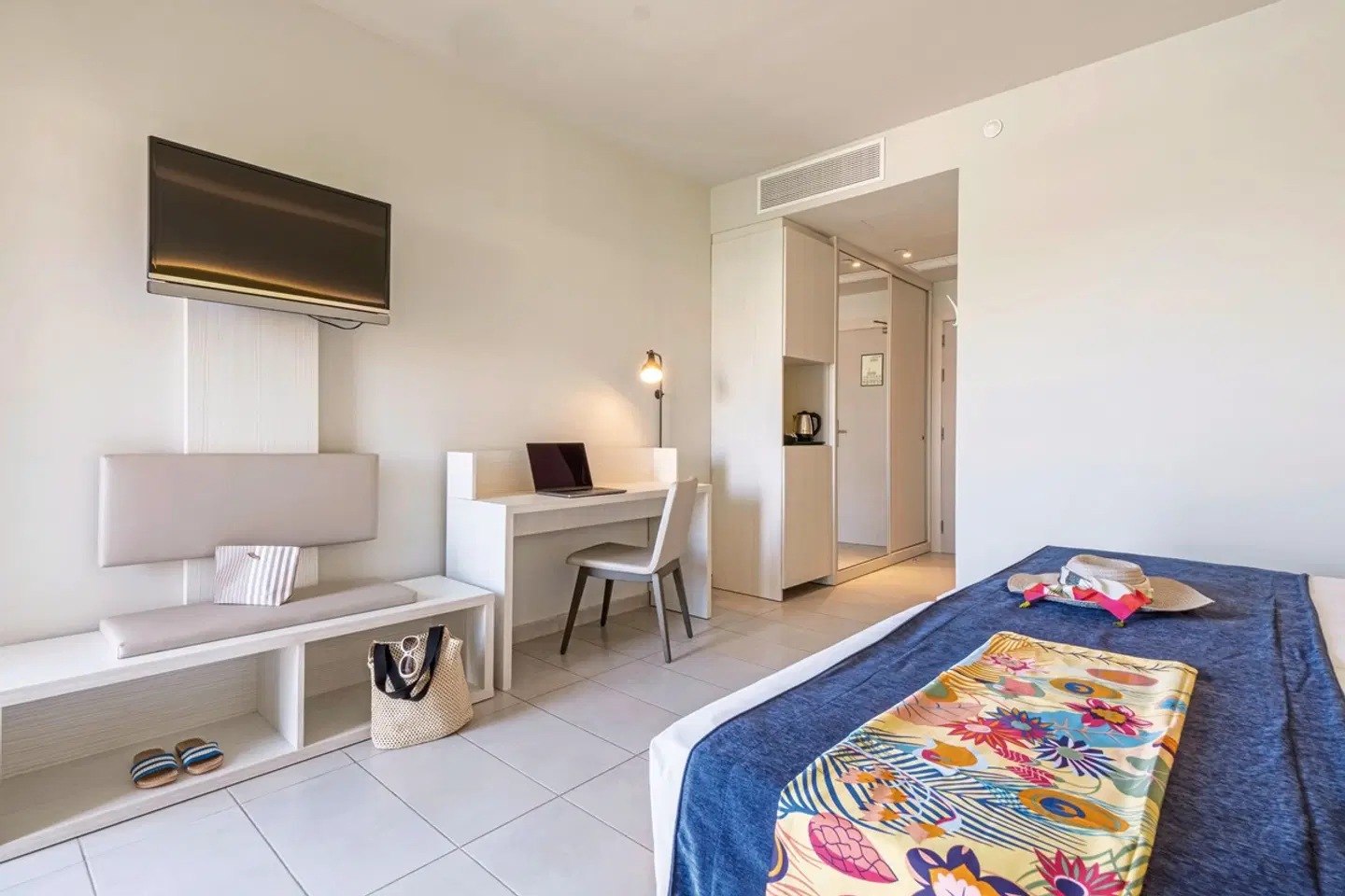 Estival ElDorado ROOM_EXAMPLE