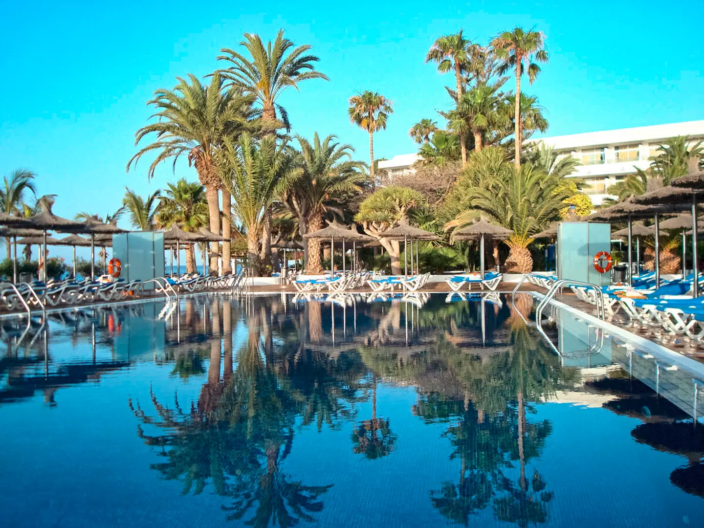 VIK Hotel San Antonio OUTDOOR_POOL