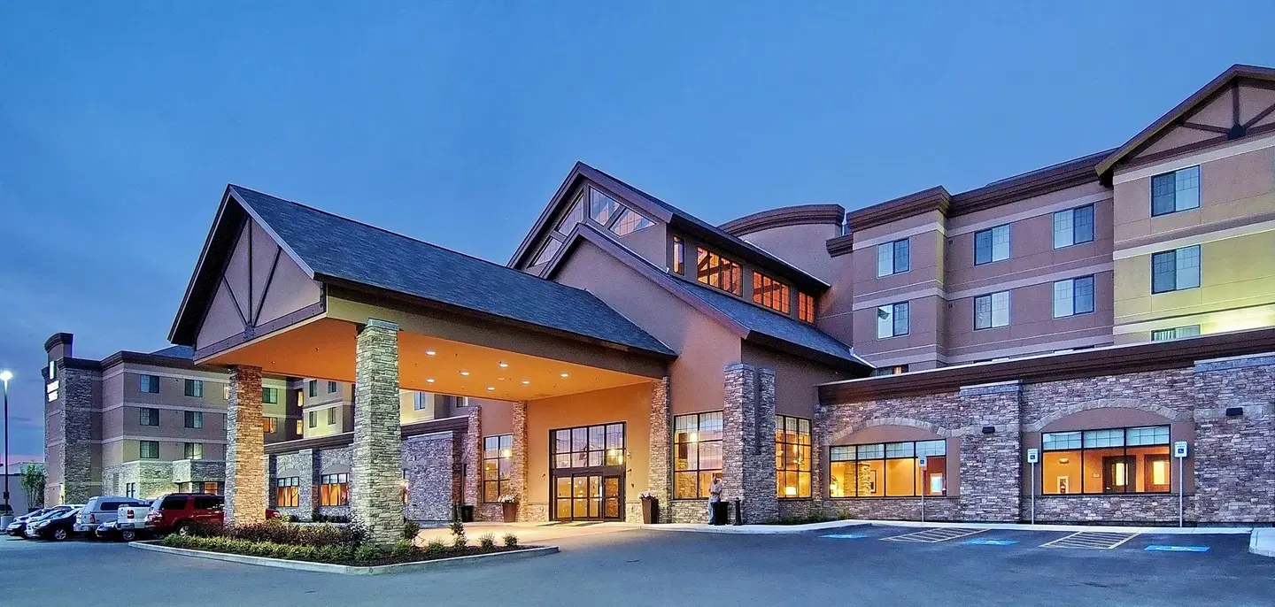 Embassy Suites by Hilton Anchorage EXTERIOR