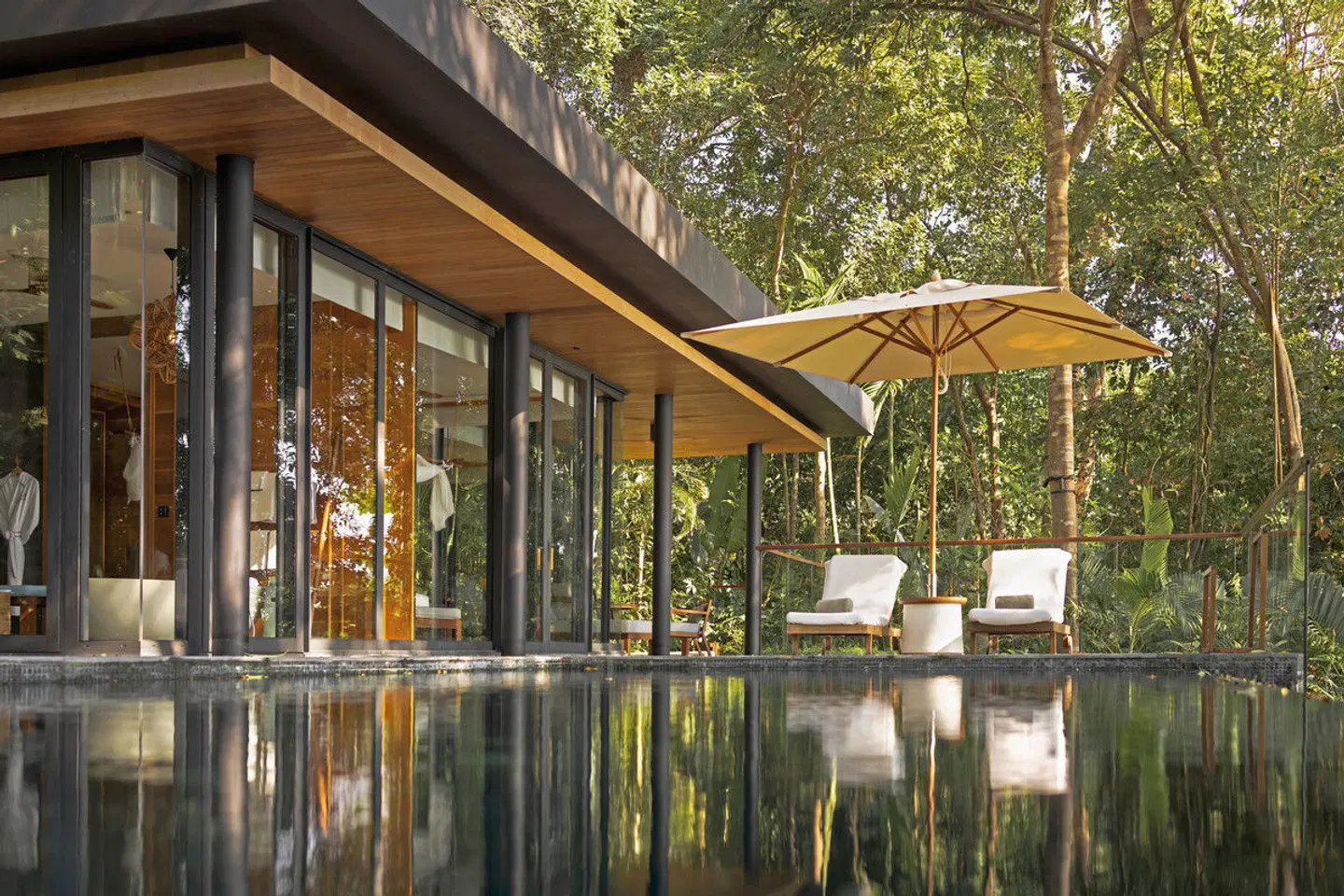 Six Senses Krabey Island OUTDOOR_POOL