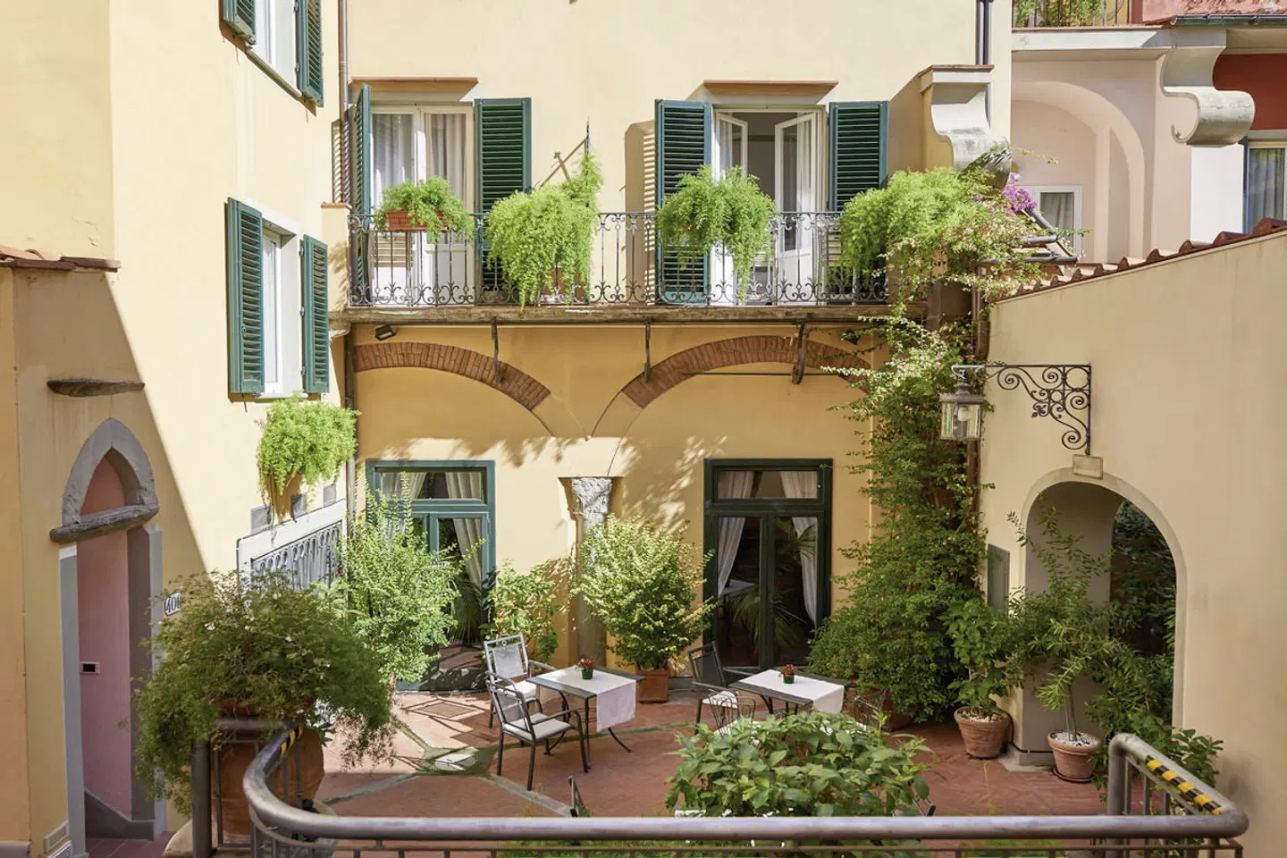 Rivoli Boutique Hotel EXTERIOR