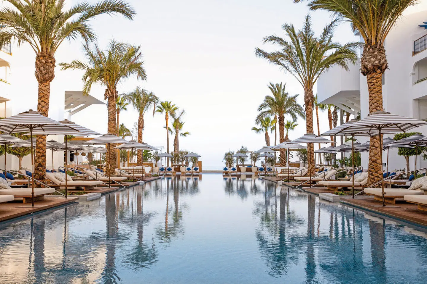 METT Marbella - Estepona OUTDOOR_POOL