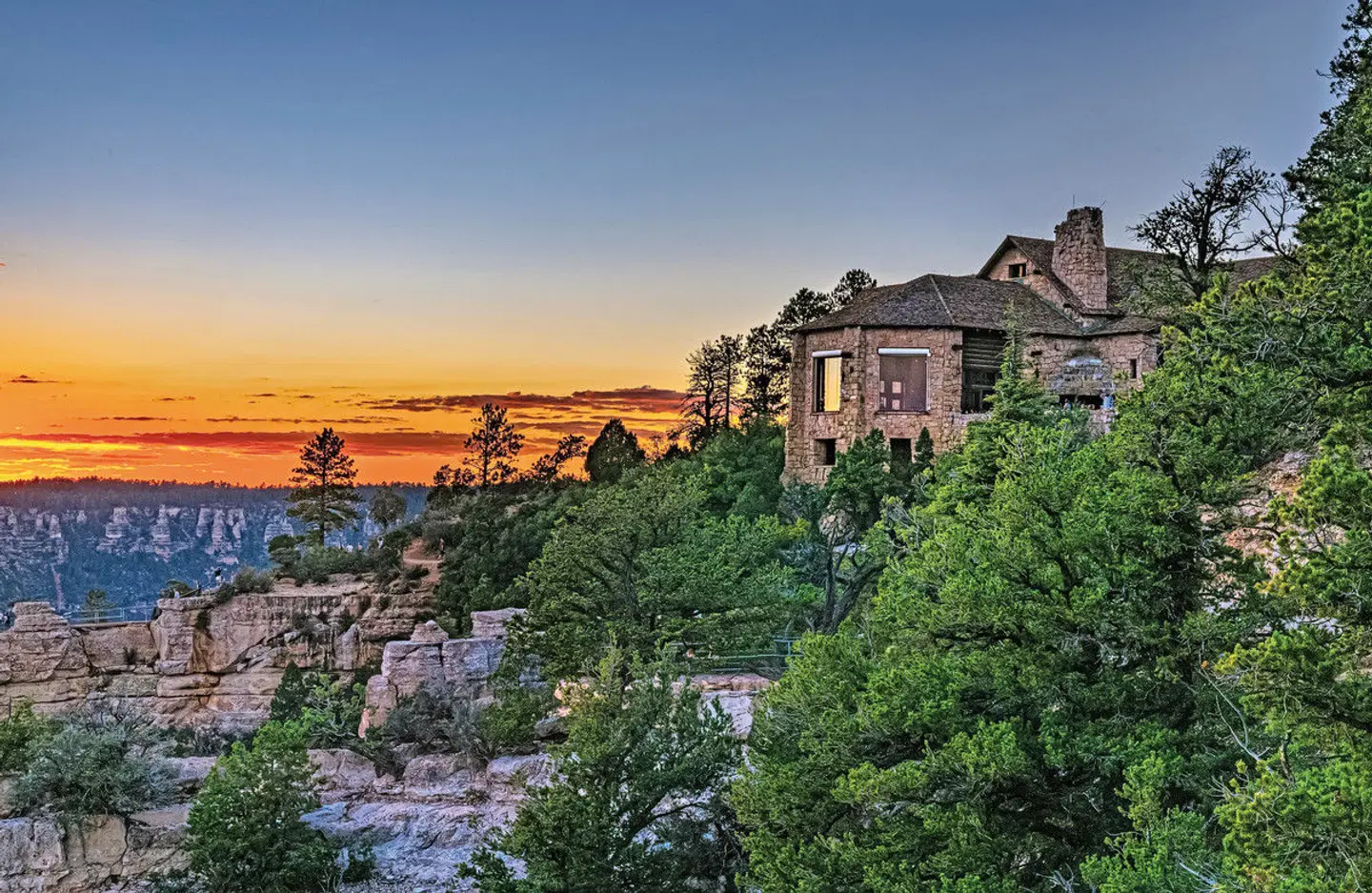 Grand Canyon Lodge North Rim EXTERIOR