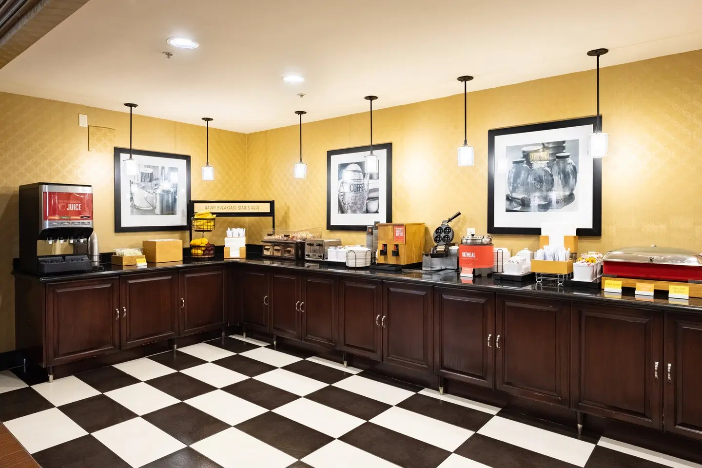 Hampton Inn & Suites Salt Lake City Airport Bar