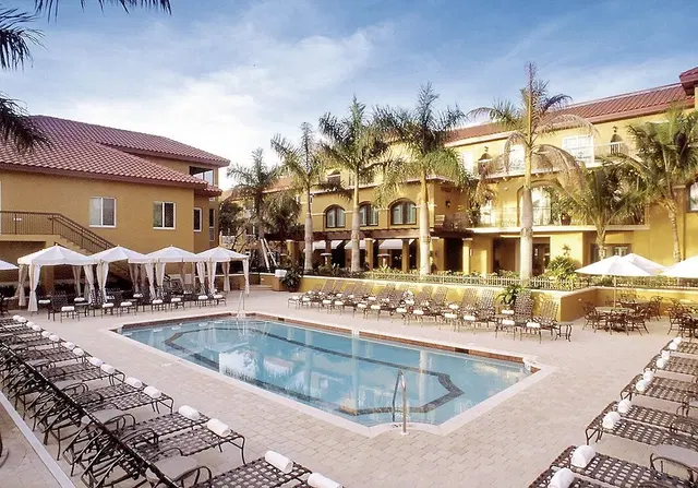 Bellasera Resort OUTDOOR_POOL