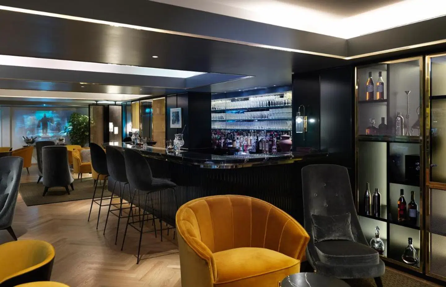 Athenaeum Bar