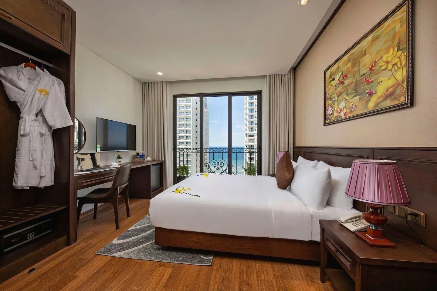 Golden Lotus Hotel ROOM_EXAMPLE