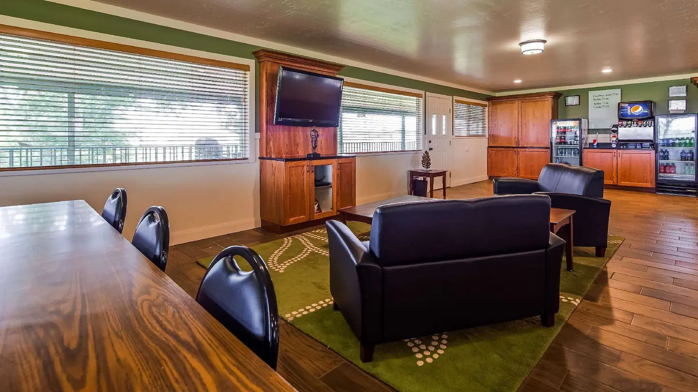Best Western Paradise Inn & Resort LOUNGE_LOBBY