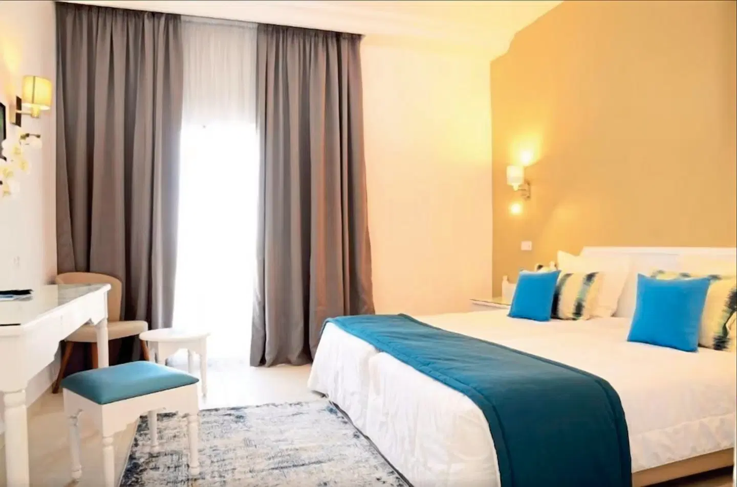 TMK Marine Beach ROOM_EXAMPLE