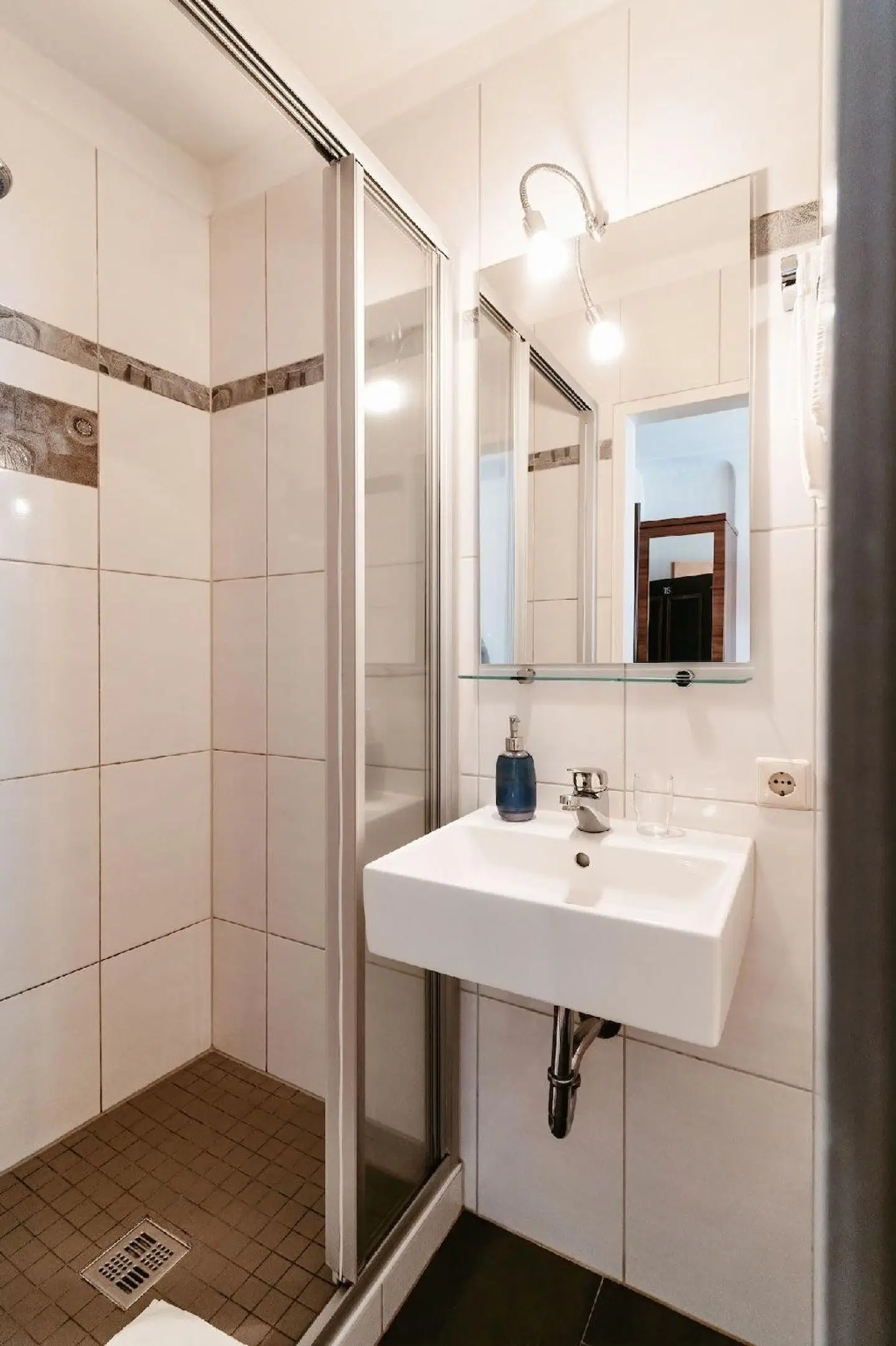 Goldener Greifen Badezimmer
