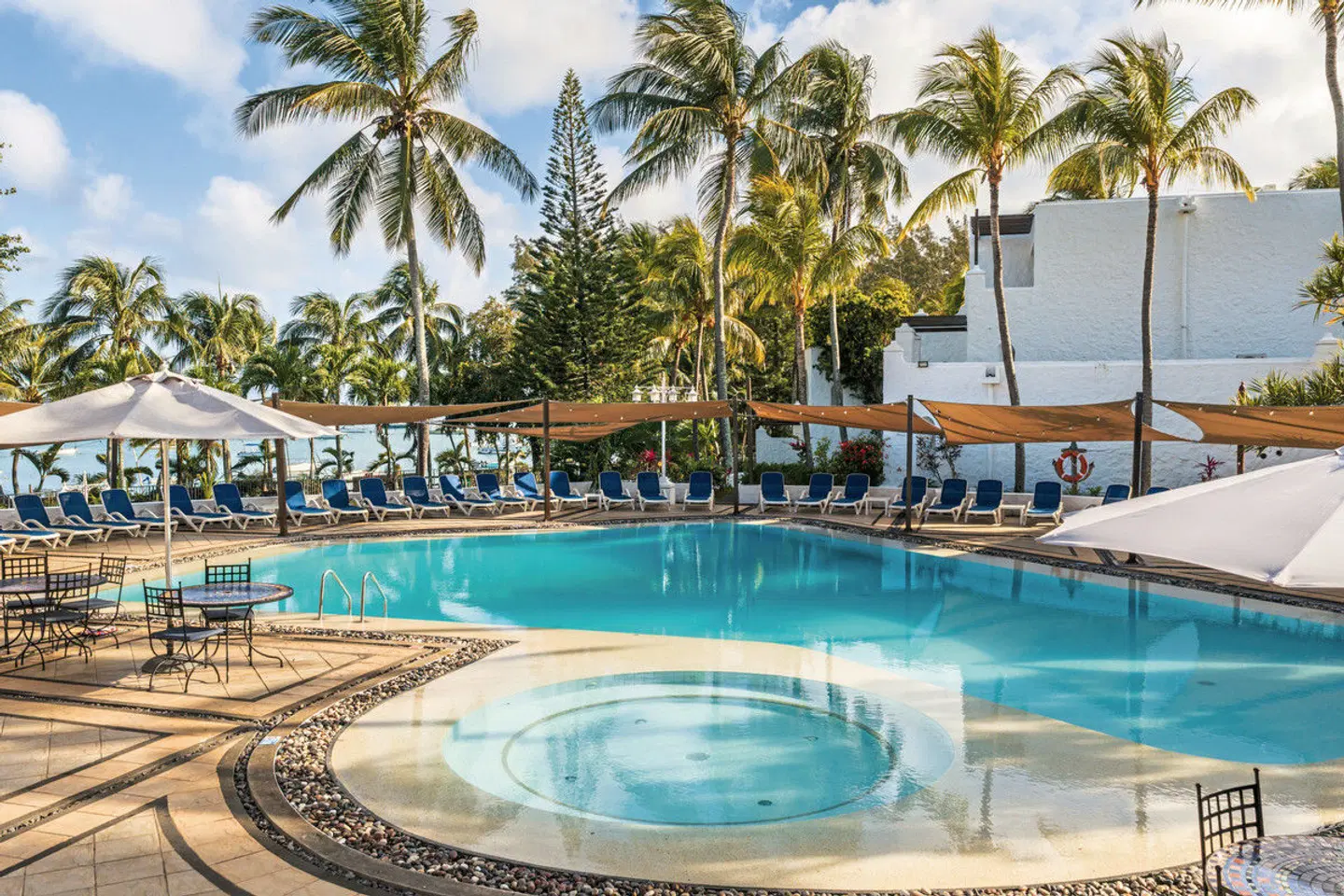 Casuarina Resort & Spa OUTDOOR_POOL