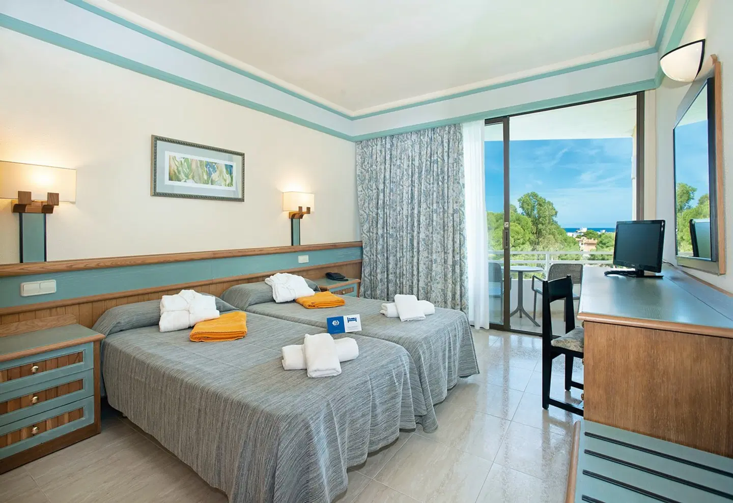 Exagon Park ROOM_EXAMPLE