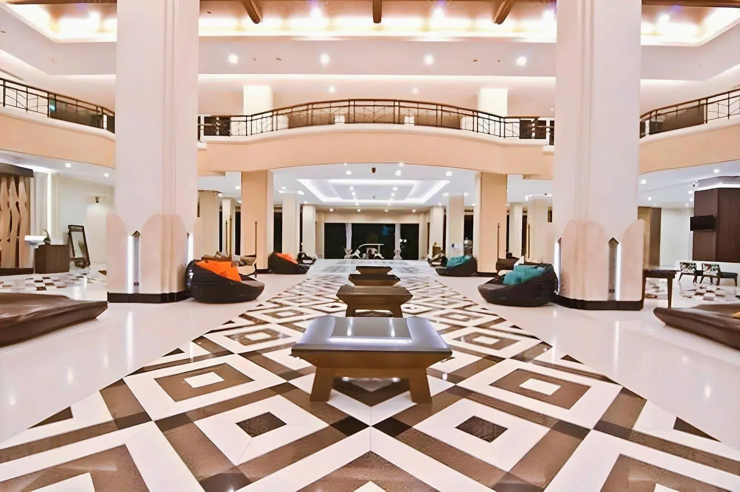 Grand Heritage Beach Resort and Spa LOUNGE_LOBBY