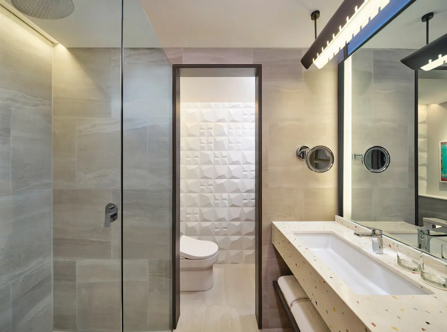 Aloft Bali Kuta at Beachwalk Badezimmer