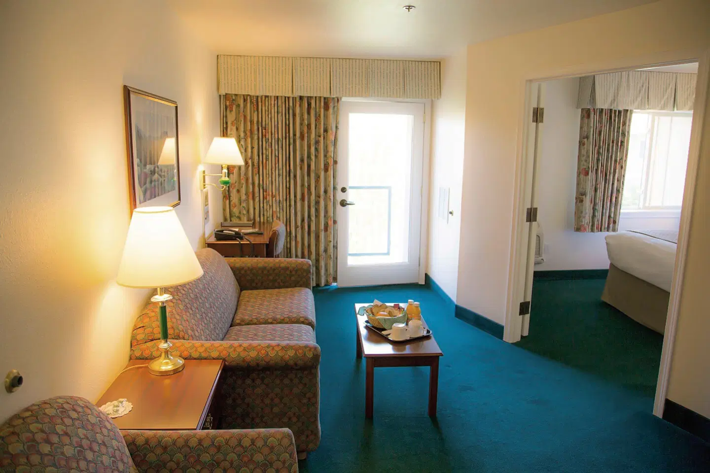 Ashland Hills Hotel & Suites ROOM_EXAMPLE