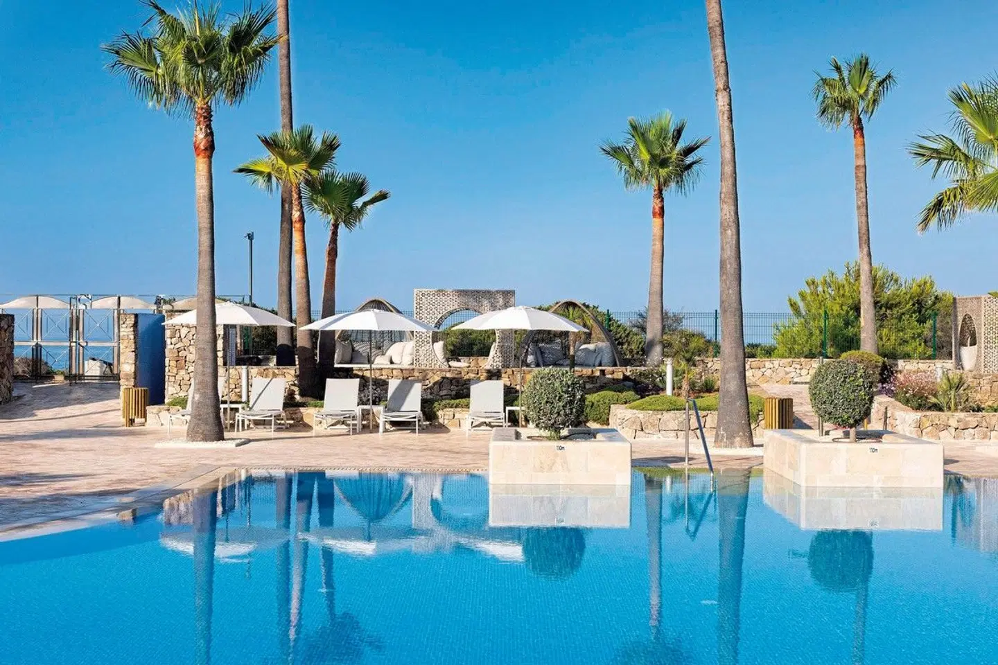 Hipotels Barrosa Palace OUTDOOR_POOL