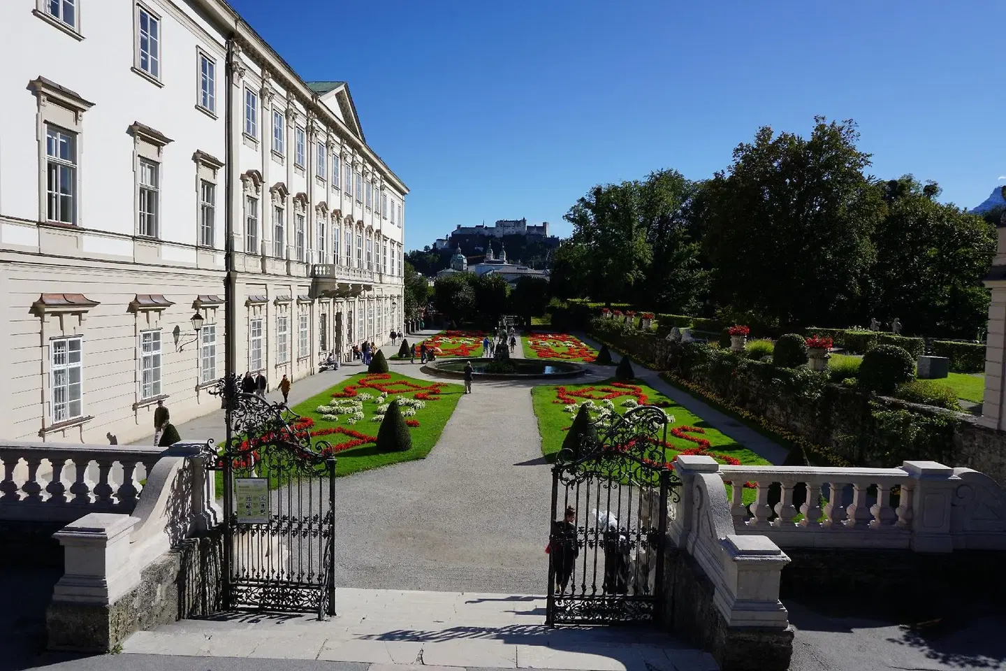 Cocoon Salzburg Terrasse