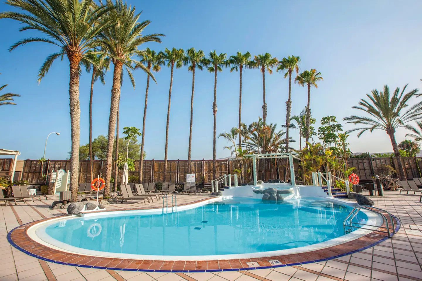 Abora Continental by Lopesan Hotels OUTDOOR_POOL