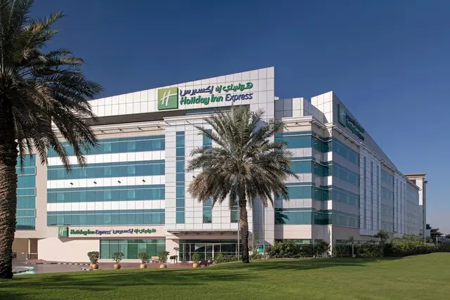 Holiday Inn Express Dubai Airport EXTERIOR