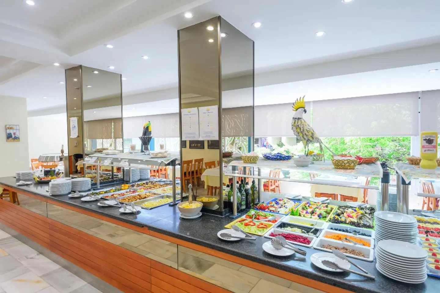 Monarque El Rodeo Restaurant