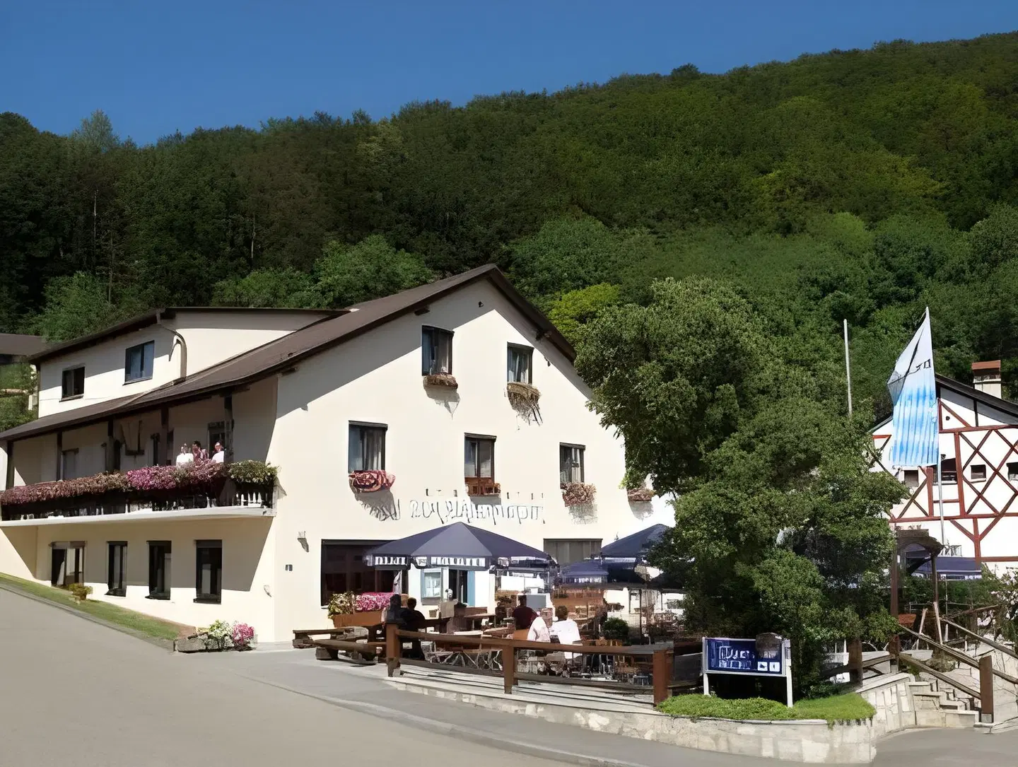 Zum Blauen Hecht EXTERIOR