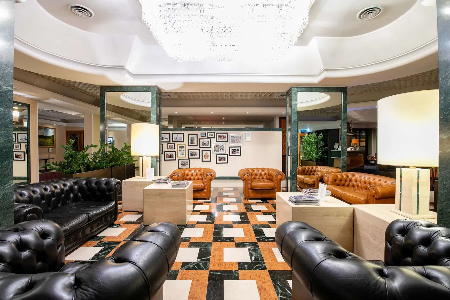 Etrusco Arezzo Hotel, Sure Hotel Collection by Best Western LOUNGE_LOBBY