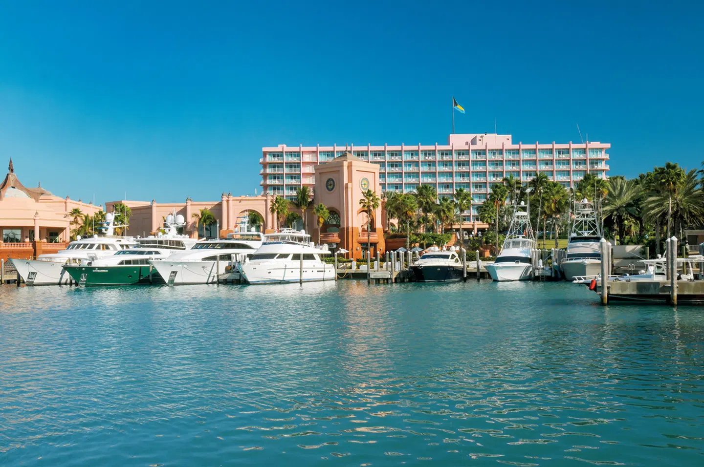 The Coral at Atlantis EXTERIOR