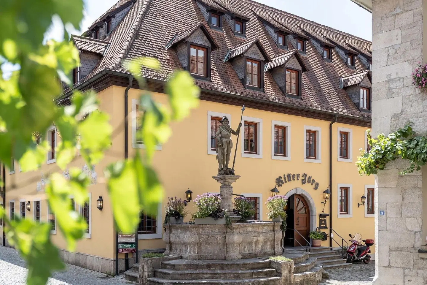 Ritter Jörg EXTERIOR