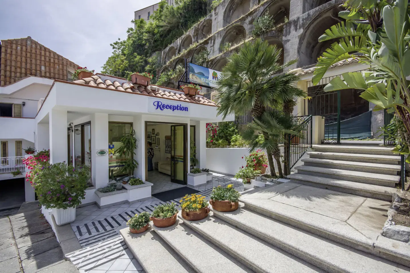Le Roccette Mare EXTERIOR