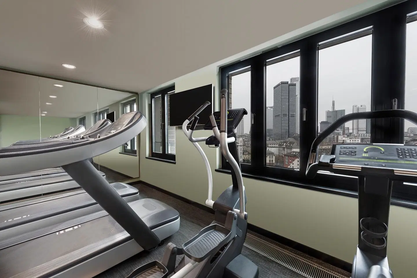 Adina Apartment Hotel Frankfurt Westend SPORTS_AND_LEISURE