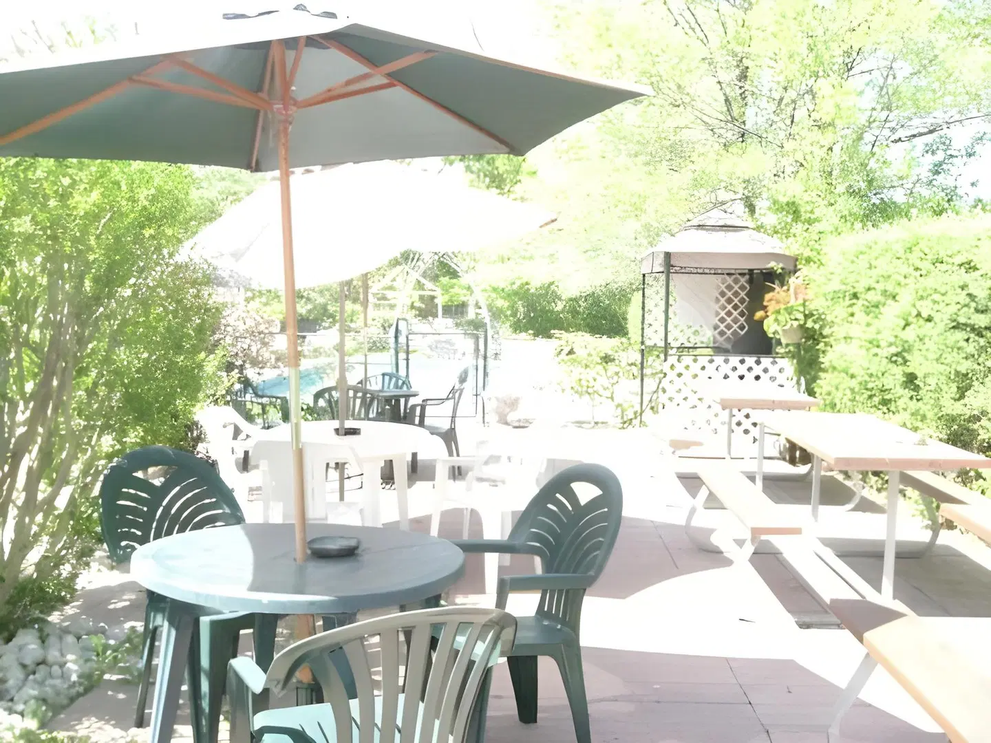 Blue Moon Motel Terrasse