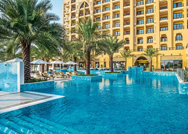 DoubleTree by Hilton Resort & Spa Marjan Island OUTDOOR_POOL