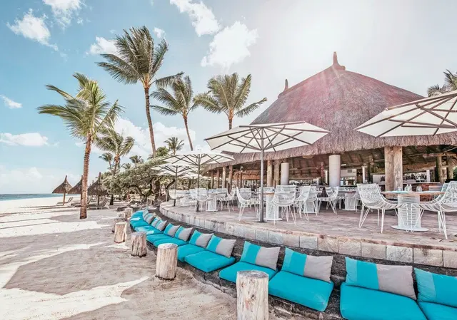 La Pirogue Mauritius Terrasse