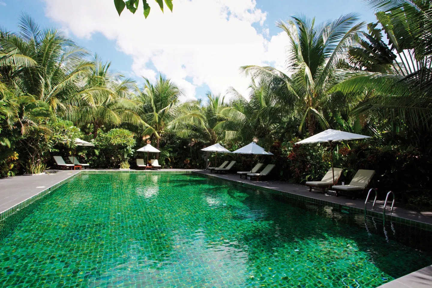 Cham Villas OUTDOOR_POOL