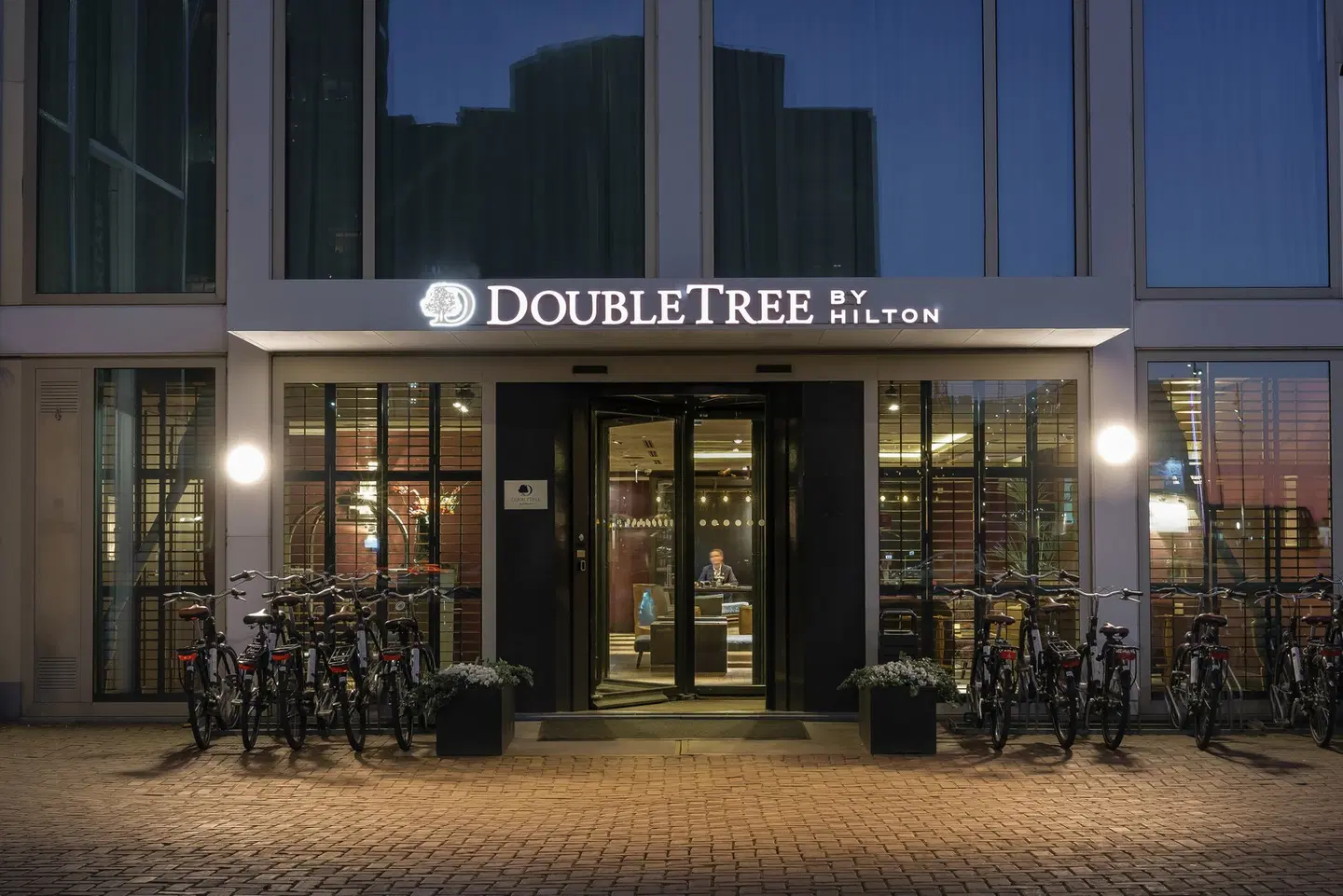 DoubleTree by Hilton Hotel Amsterdam - NDSM Wharf EXTERIOR