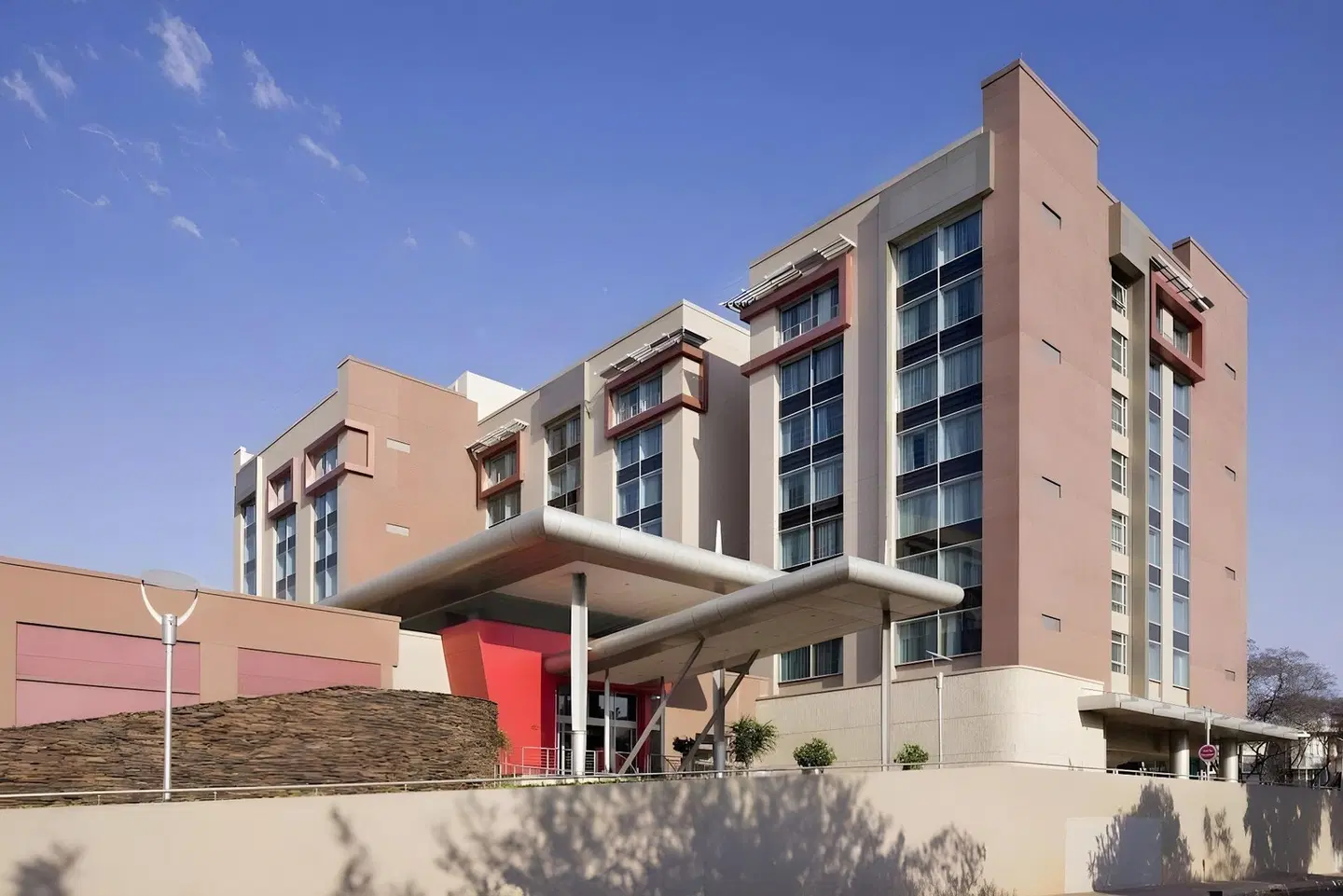 Southern Sun Rosebank EXTERIOR