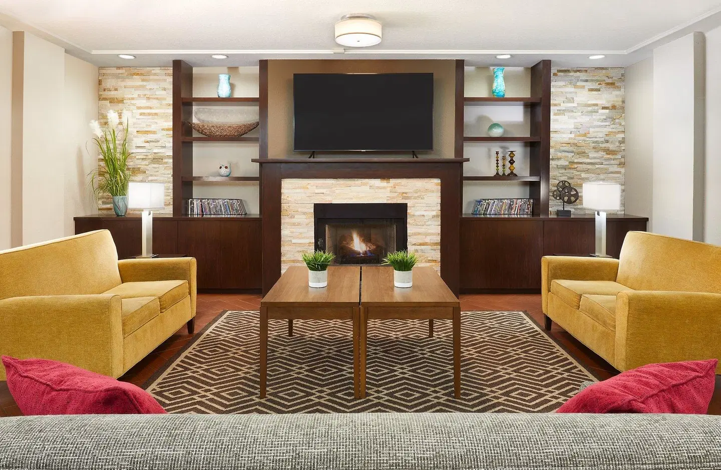 Staybridge Suites Orlando Airport South by IHG ROOM_EXAMPLE