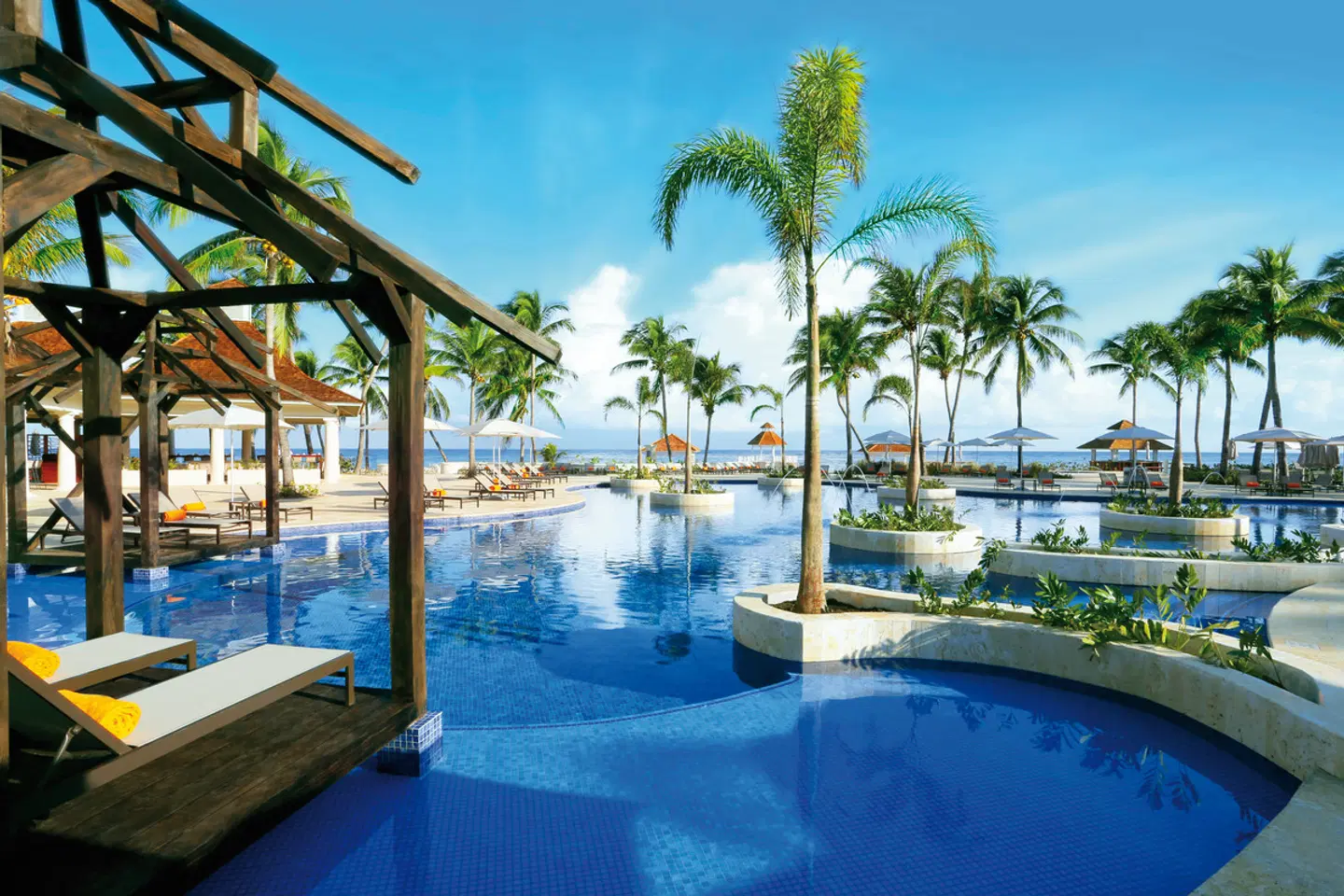 Hyatt Ziva Rose Hall OUTDOOR_POOL